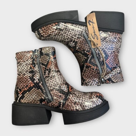 Seven7 Snake Skin Booties - Picture 1 of 4